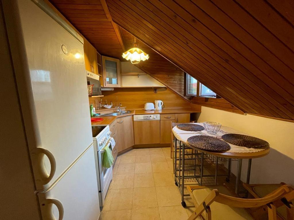 Attic Flat In The Center Lägenhet Bratislava Exteriör bild