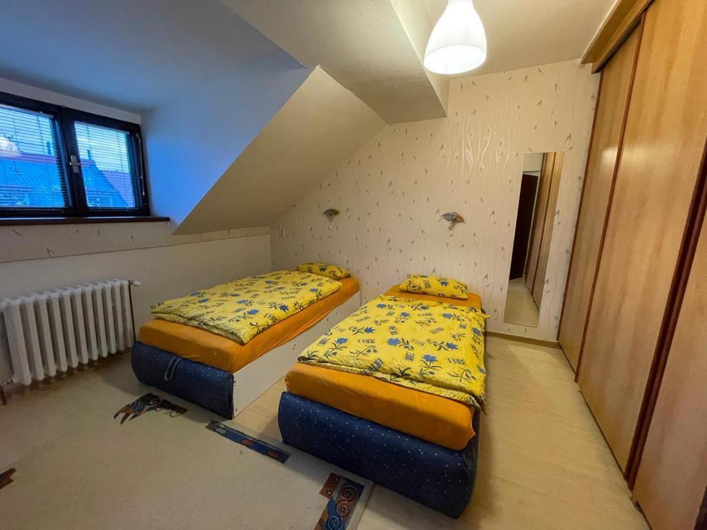 Attic Flat In The Center Lägenhet Bratislava Exteriör bild